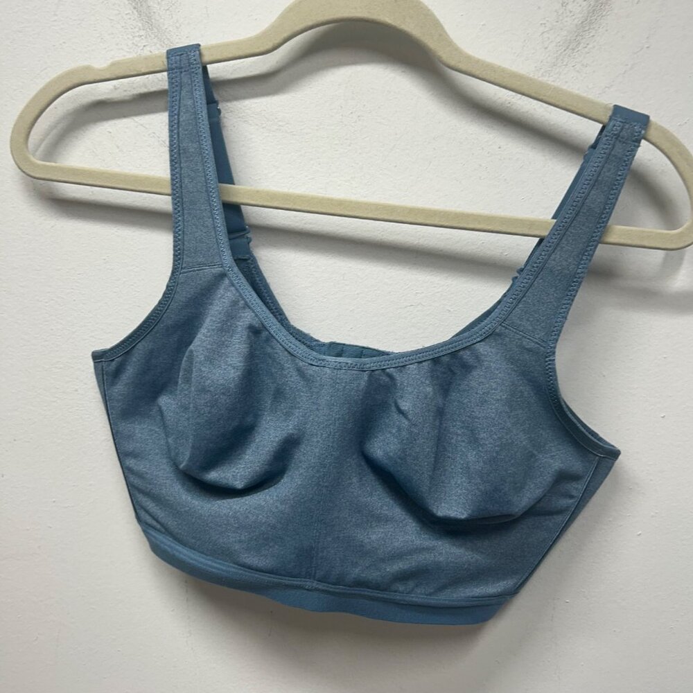 Wacoal Blue and Navy Wireless Sports Bra - Picture 2 of 9